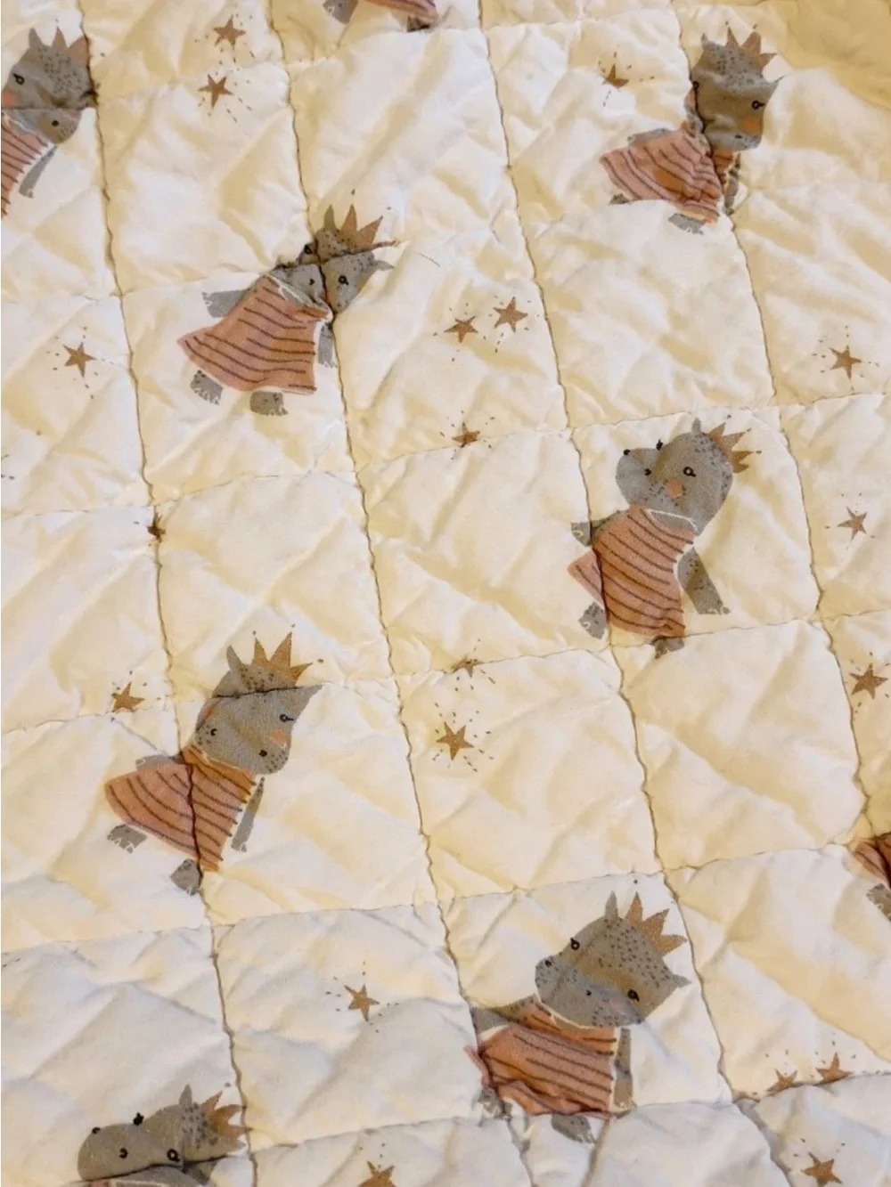 Crate and Barrel Baby Quilted Princess Hippopotamus Print Changing Cover